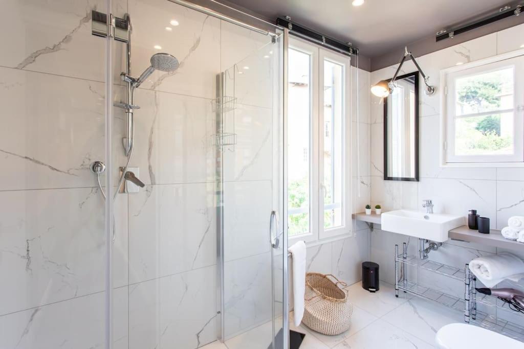 #24 Marie-Claire Suite Sea View/Balcony/Ac/5Min Port Villefranche-sur-Mer Exterior photo